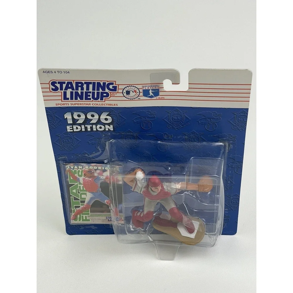 Starting Lineup Ivan Rodriguez 1996 Texas Rangers Figure and Card